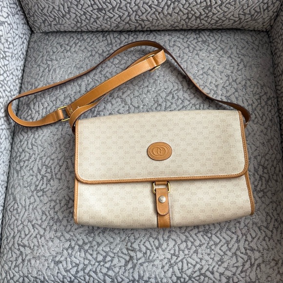 Gucci Handbags - Authentic Vintage Gucci Crossbody
